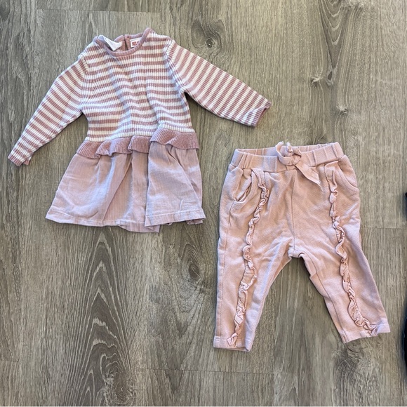 Lot Of 20 Baby Girls 6-9 Month Clothes - Romper Dresses Mixed - Picture 7 of 10